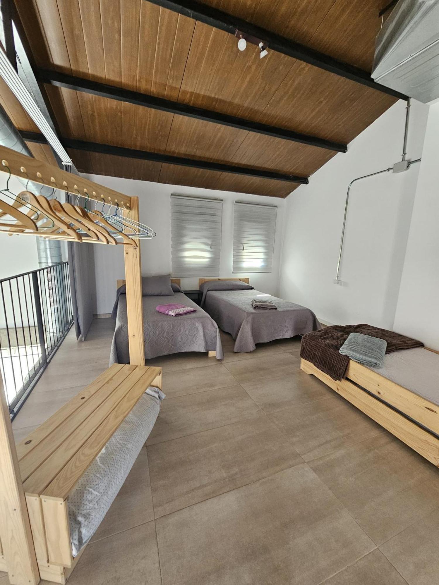 Alojamiento El Pez Casa Con Piscina Climatizada Villafranca de los Caballeros Exterior photo