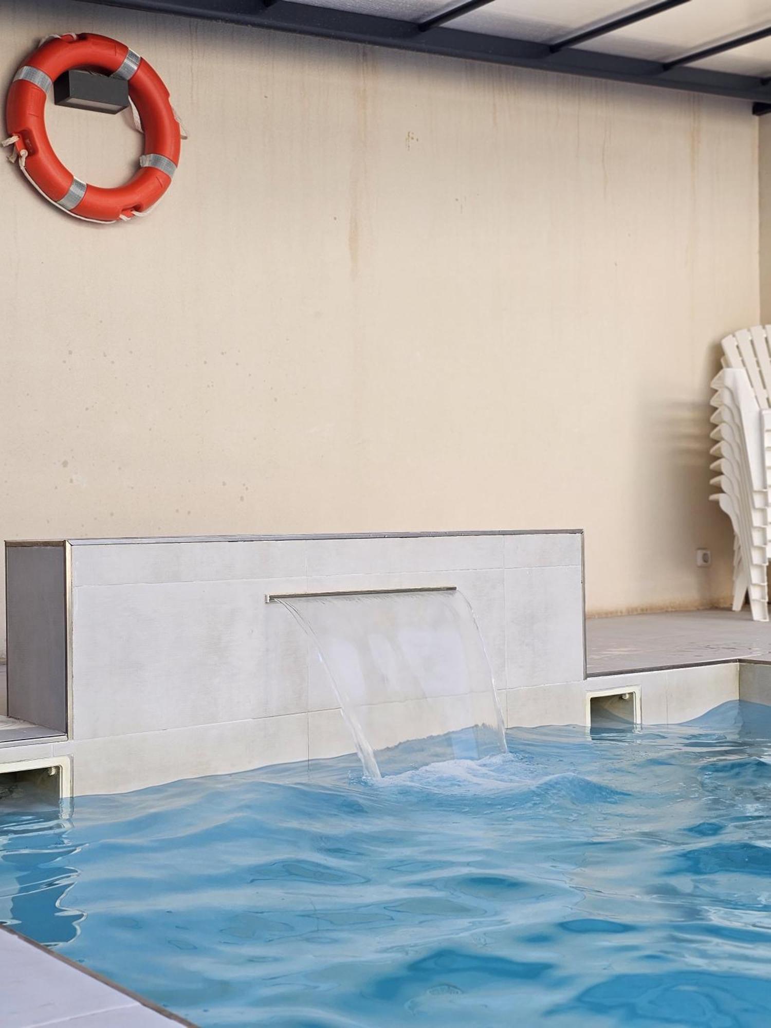 Alojamiento El Pez Casa Con Piscina Climatizada Villafranca de los Caballeros Exterior photo